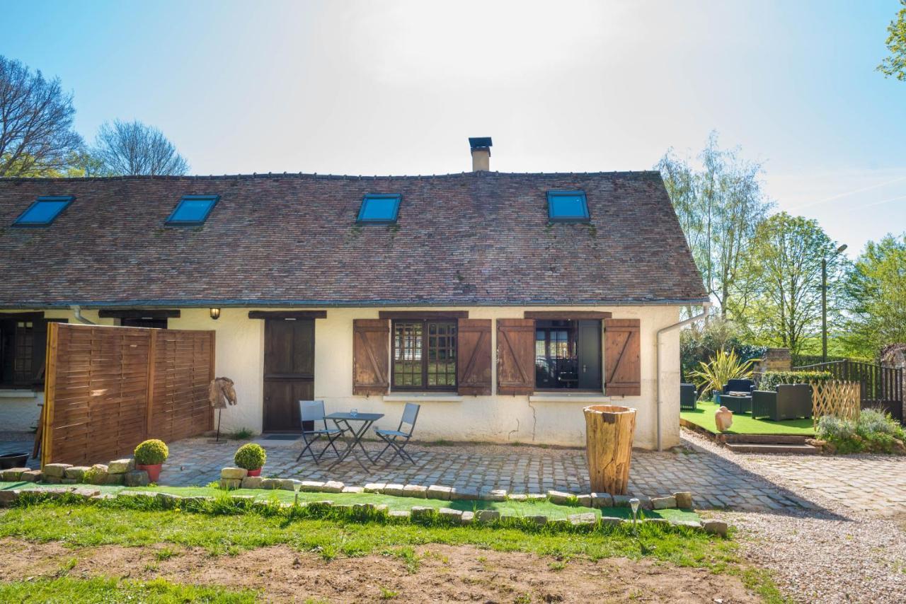 Gites Du Bois Des Perruches Saint-Vincent-des-Bois Exterior foto