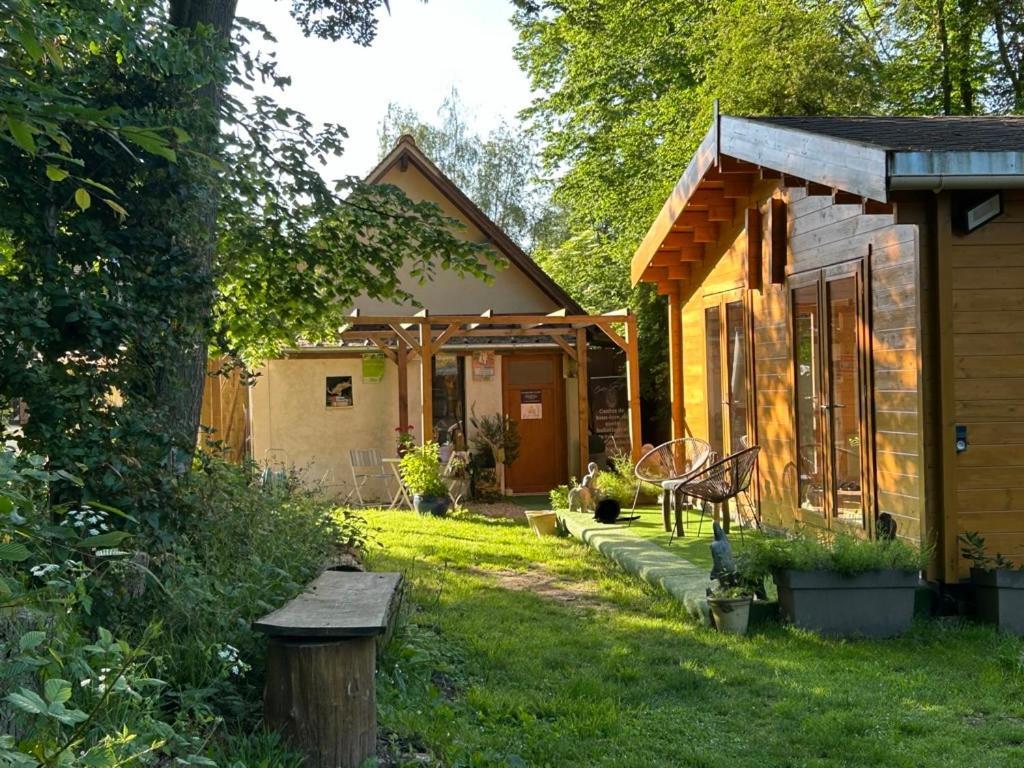 Gites Du Bois Des Perruches Saint-Vincent-des-Bois Exterior foto